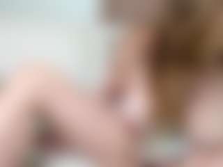 Live cam show with BustyNatascha - Brown Eyes Curvy on crypto-cams