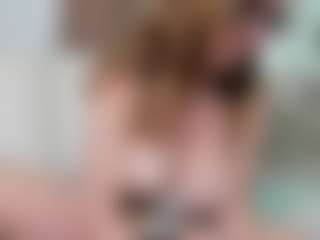 Live cam show with BustyNatascha - Blonde Hair HD on Milfs Live