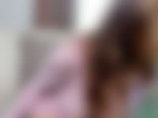 Live cam show with BustyNatascha - Oil on Camsoda