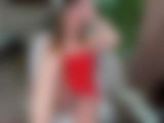 Live cam show with BustyNatascha - HD MILF on livesuperchat.net