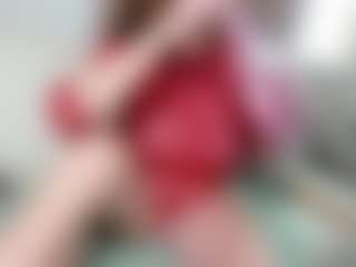 Live cam show with BustyNatascha - Amateur on Camsoda