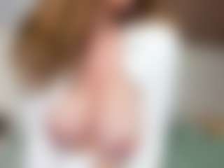 BustyNatascha's Live Sex Cam Show