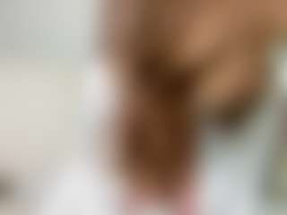 Live cam show with BustyNatascha - Blonde Hair on x69.live
