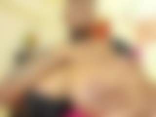 Live cam show with dakotasexshow - Ebony Big Tits on CamClone