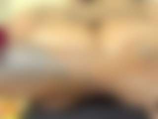dakotasexshow MILF webcam performer live streaming
