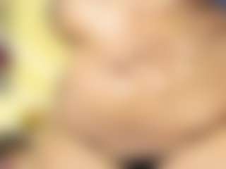 Live cam show with dakotasexshow - Bedroom on Camsoda