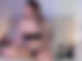 Live cam show with CLAR - White on livesuperchat.net