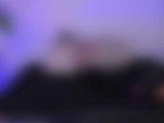 Live cam show with AlaiaSweet - Squirt on sexylive.show