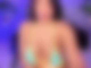 Live cam show with AlaiaSweet - Spit on alttransgirls