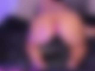 AlaiaSweet's Live Sex Cam Show