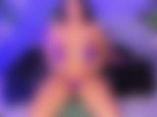 AlaiaSweet's Live Sex Cam Show