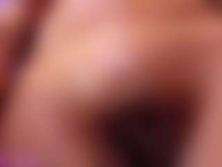 AlaiaSweet's Live Sex Cam Show