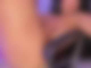 AlaiaSweet's Live Sex Cam Show