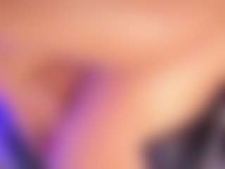 AlaiaSweet's Live Sex Cam Show