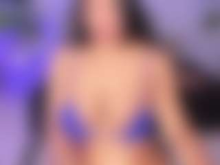 AlaiaSweet's Live Sex Cam Show