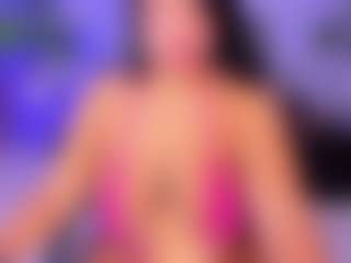 AlaiaSweet's Live Sex Cam Show
