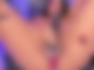AlaiaSweet's Live Sex Cam Show