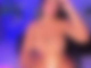 AlaiaSweet's Live Sex Cam Show