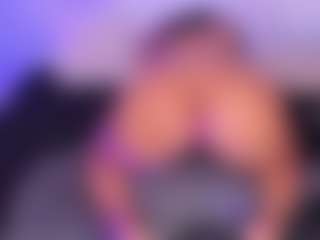 AlaiaSweet's Live Sex Cam Show