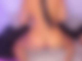 AlaiaSweet's Live Sex Cam Show
