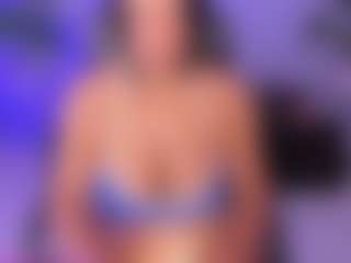 AlaiaSweet's Live Sex Cam Show