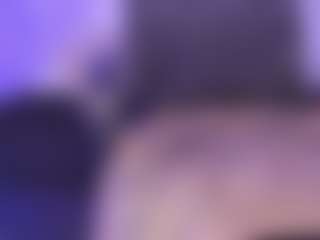 AlaiaSweet's Live Sex Cam Show