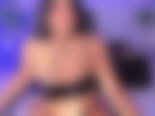 AlaiaSweet's Live Sex Cam Show