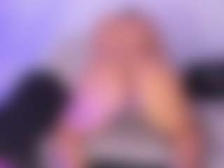 AlaiaSweet's Live Sex Cam Show