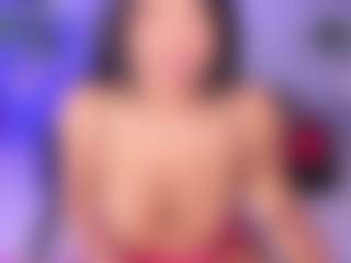 AlaiaSweet's Live Sex Cam Show