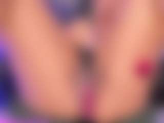 AlaiaSweet's Live Sex Cam Show