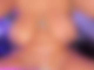 AlaiaSweet's Live Sex Cam Show