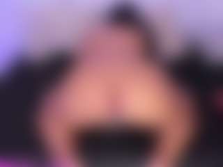 AlaiaSweet's Live Sex Cam Show