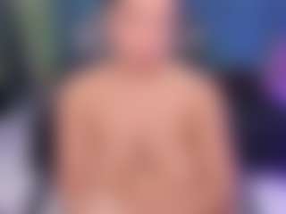 AlaiaSweet's Live Sex Cam Show