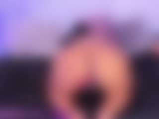 AlaiaSweet's Live Sex Cam Show
