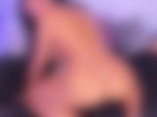 AlaiaSweet's Live Sex Cam Show