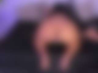 AlaiaSweet's Live Sex Cam Show