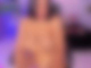 AlaiaSweet's Live Sex Cam Show