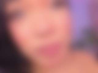 AlaiaSweet's Live Sex Cam Show