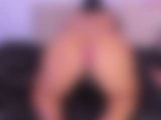 AlaiaSweet's Live Sex Cam Show