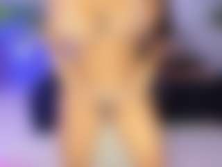 Live cam show with AlaiaSweet - Oil on MyBangCams