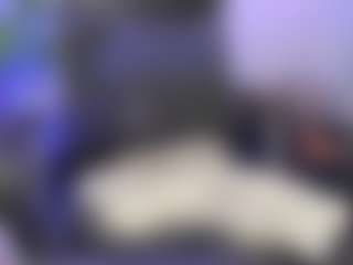 Live cam show with AlaiaSweet - Strip MILF on camtv