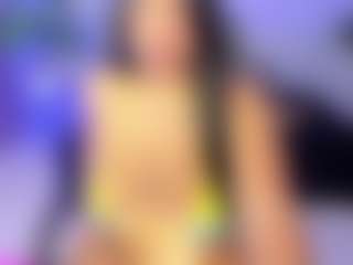 Live cam show with AlaiaSweet - Lovense Middle Aged on Camsoda