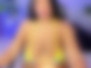 Live cam show with AlaiaSweet - Spank on Camsoda