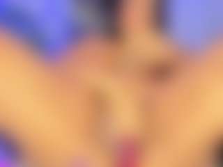 AlaiaSweet's Live Sex Cam Show