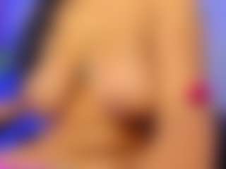 AlaiaSweet's Live Sex Cam Show