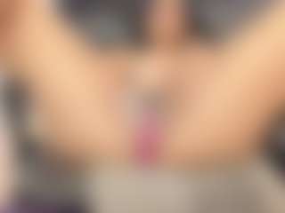 AlaiaSweet's Live Sex Cam Show