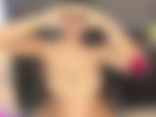 AlaiaSweet's Live Sex Cam Show