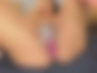 AlaiaSweet's Live Sex Cam Show