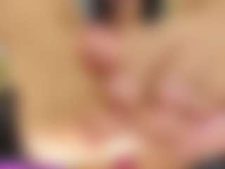 AlaiaSweet's Live Sex Cam Show