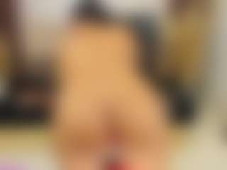 AlaiaSweet's Live Sex Cam Show